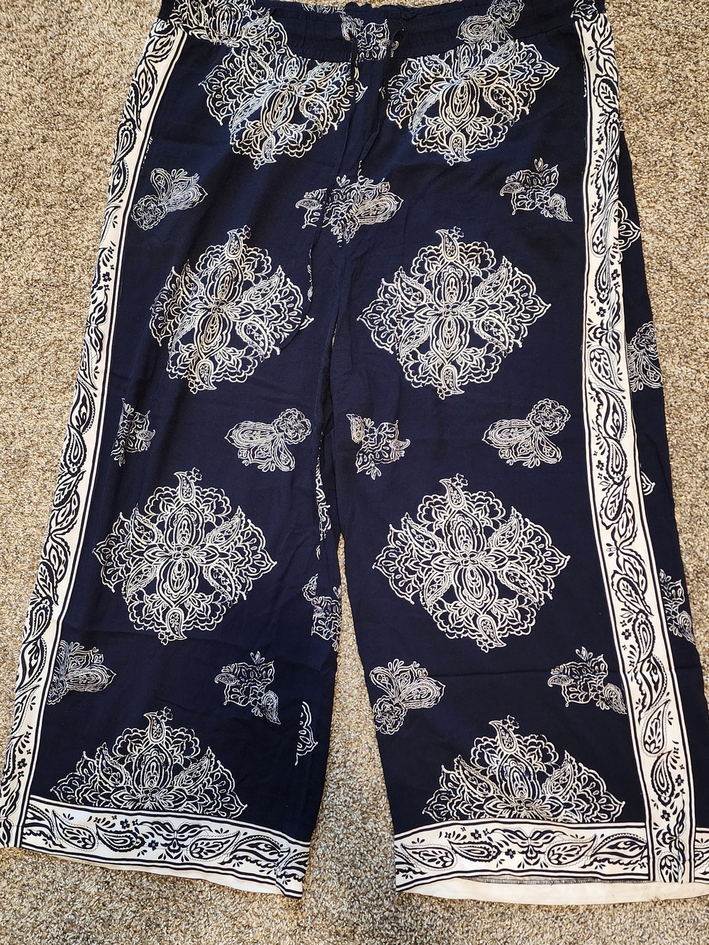 Lane Bryant Navy Blue Wide-Leg Printed Lounge Pants - Picture 3 of 6